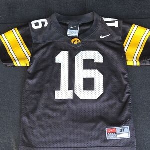 Nike Kids 3T Black and Yellow Iowa Hawkeyes Jersey #16